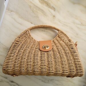 Tommy Bahama Woven Bag w/removable Crossbody Strap